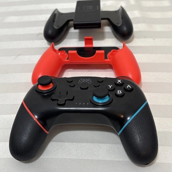 Nintendo Switch Console Bundle With 3 Games & Controller 2 Wheels - Picture 6 of 13